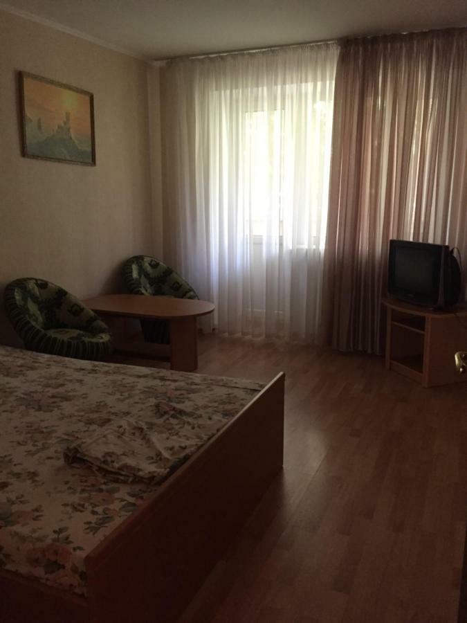 2-Х Комнатная Квартира, Первая Линия От Моря Apartment Chornomorsk Bagian luar foto